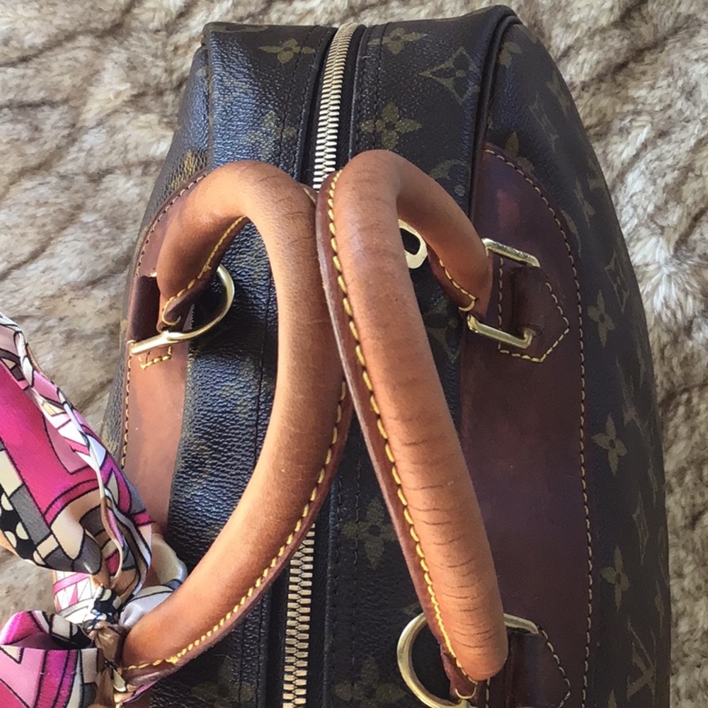 Authentic Louis Vuitton Deuville - Picture 8 of 12